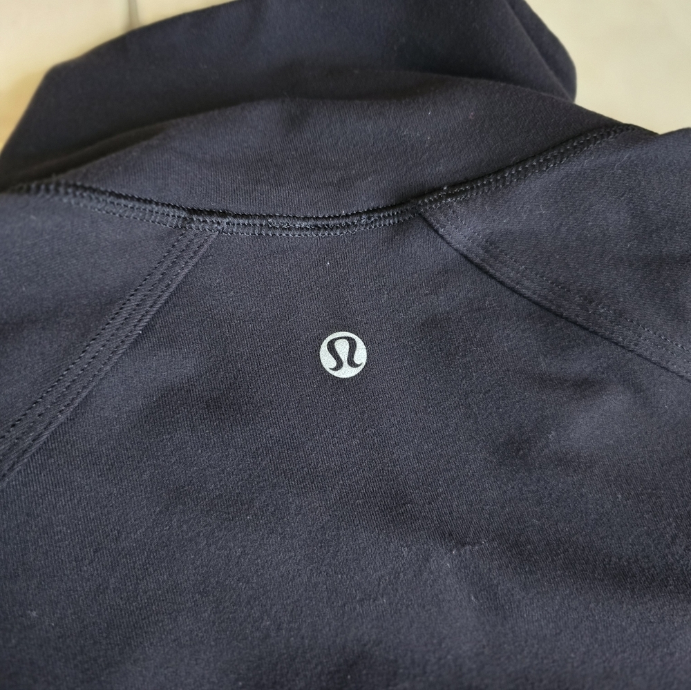 Lululemon Define Jacket - Picture 5 of 5